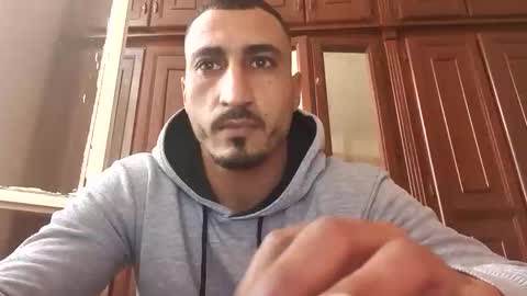 V online show from January 9, 1:27 pm