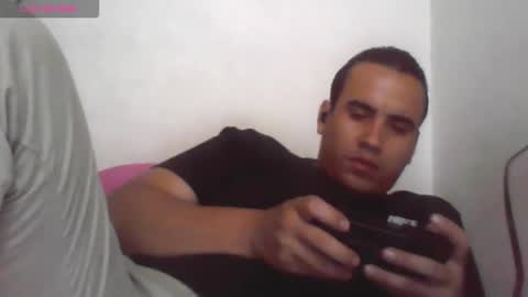 nando199628 online show from November 20, 2:38 pm