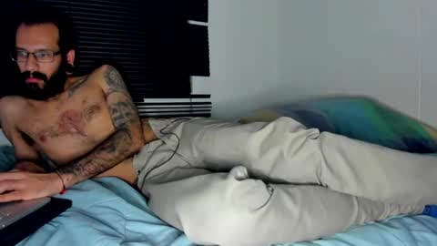 nara_69 online show from February 18, 1:43 am