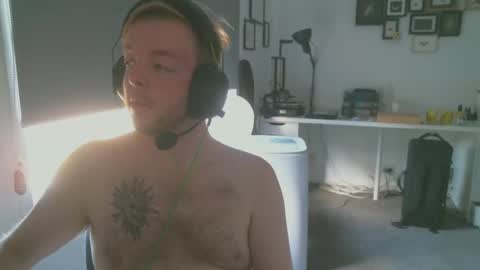 Snapshot of nate9773 chatting on January 28, 10:45 pm Nathan online show from January 28, 10:45 pm