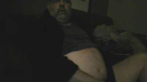 Snapshot of naturistmale45 chatting on January 19, 2:47 am naturistmale45 online show from January 19, 2:47 am