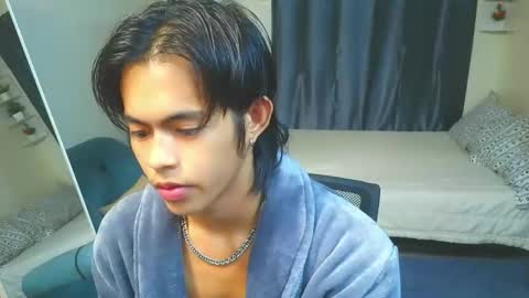 Loue online show from March 20, 1:15 pm