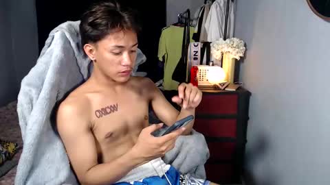 Loy online show from January 6, 5:50 pm