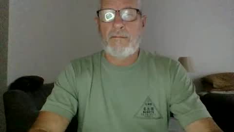 neckdown12 online show from February 13, 8:58 pm