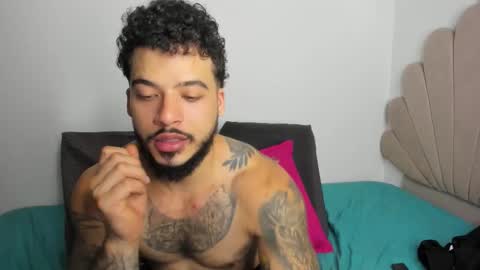 Nei turn green online show from September 21, 10:32 pm