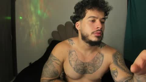 Nei turn green online show from April 18, 5:53 am