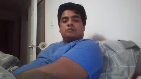 negritoo_2503 online show from October 21, 9:12 am