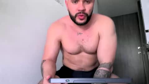 neron XXL online show from January 5, 7:28 pm