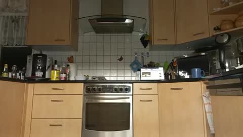 Snapshot of neu4gierig chatting on October 27, 4:26 am neu4gierig online show from October 27, 4:26 am