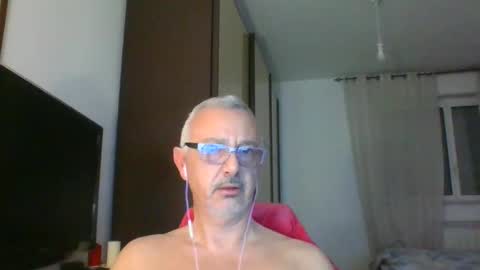 Snapshot of nevenerabis chatting on January 29, 10:01 pm nevenerabis online show from January 29, 10:01 pm