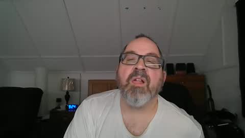 niceguy7208 online show from December 23, 2:24 am