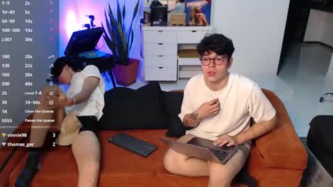 nick_and_alec online show from October 8, 12:15 am