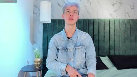 Nick  online show from December 15, 12:24 pm