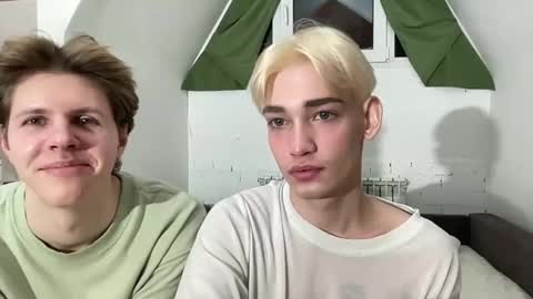 Nick online show from January 9, 1:18 am