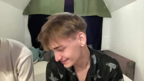 Nick online show from December 13, 7:37 am