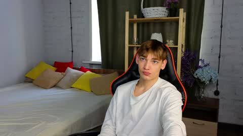 Nick online show from December 4, 5:05 am