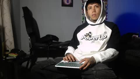 Nickhot0609 online show from January 21, 1:08 am