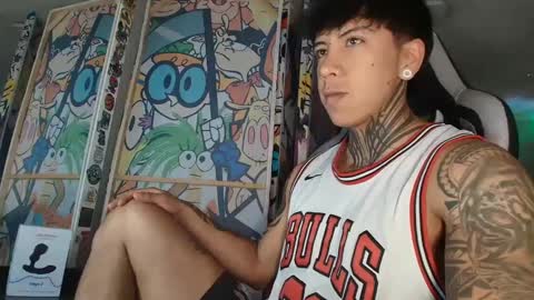 Nickhot0609 online show from September 10, 11:36 pm