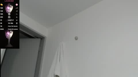 Nickhot0609 online show from February 28, 5:26 pm