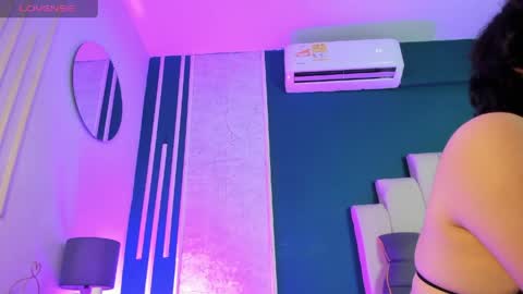 nicki_ripperton online show from April 15, 4:12 am