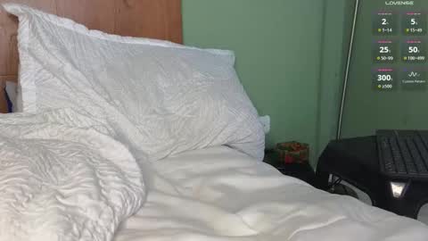 Nicolas              online show from February 22, 3:41 am