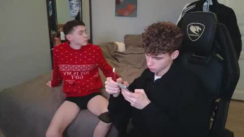 Nicki  Danny online show from December 19, 5:43 pm