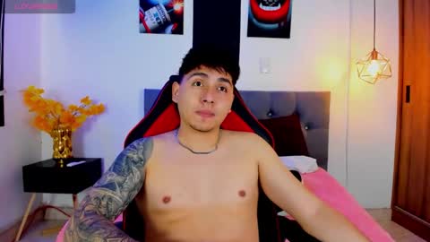 nicolas_james_sc online show from November 25, 3:14 pm