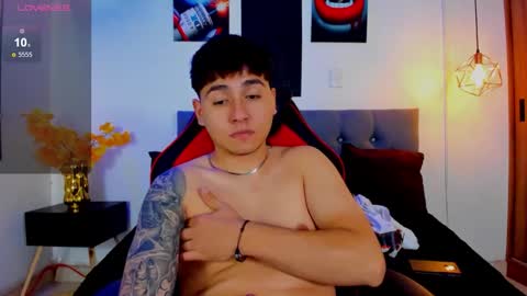 nicolas_james_sc online show from November 12, 2:34 pm