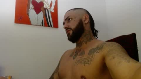 nicolas online show from March 3, 3:17 am