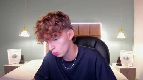 nicolasferrer18 online show from November 17, 7:28 pm