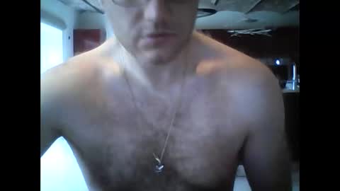 nicolaslapin87 online show from February 6, 8:11 am