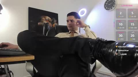 Nicolas Fellener online show from December 1, 4:59 am