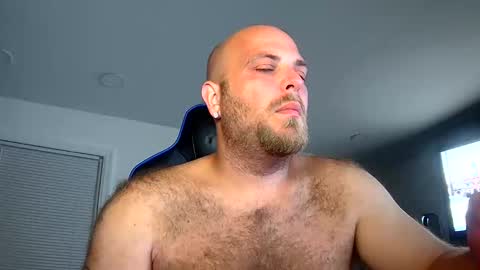 Snapshot of nightlifecouple chatting on September 21, 4:12 am nightlifecouple online show from September 21, 4:12 am