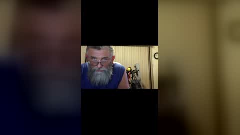 nightmoves1970 online show from April 1, 2:46 am