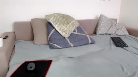 Nick online show from October 22, 8:18 am