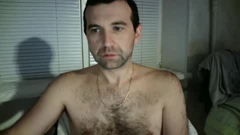 nikolas_vaz online show from December 7, 9:44 pm