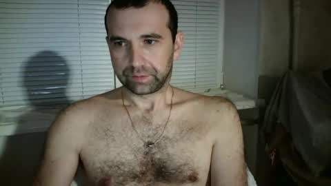 nikolas_vaz online show from December 23, 9:40 pm