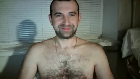 nikolas_vaz online show from December 16, 10:45 pm