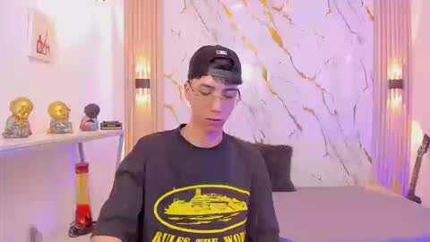    online show from March 13, 5:15 am