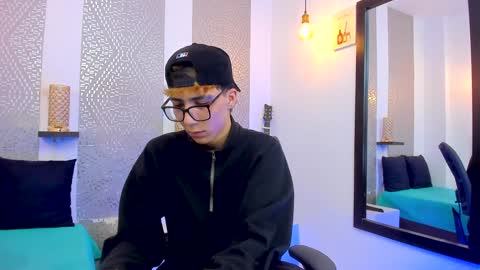    online show from December 6, 4:25 am