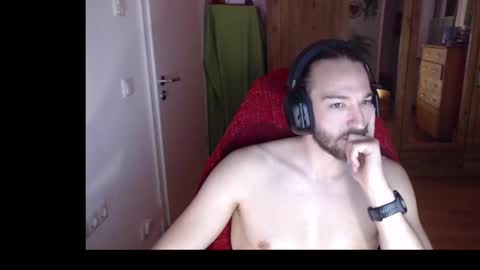 Pit online show from February 19, 8:10 pm