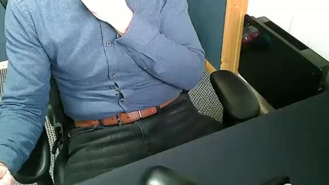 Nineinches online show from March 12, 11:31 am