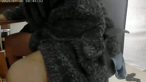 Snapshot of nineinchhard chatting on January 20, 9:46 am nineinchhard online show from January 20, 9:46 am