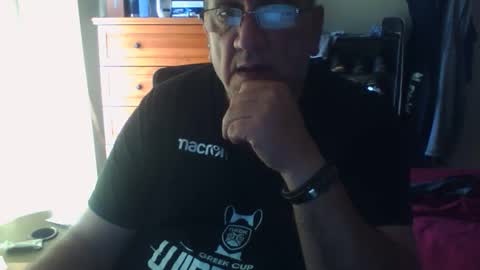 Dennis online show from September 29, 3:19 pm