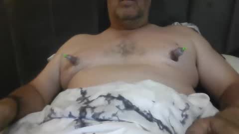 nipplepain007 online show from April 13, 10:38 am