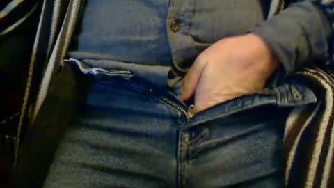 njutningsokare online show from January 8, 6:31 pm