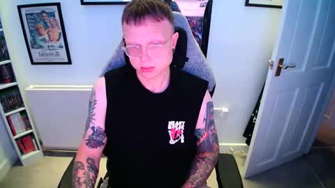 BNate93 online show from September 14, 8:44 pm