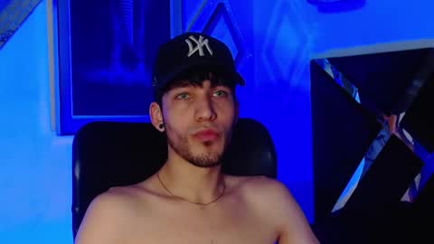 Noah Brigth online show from November 12, 12:49 am