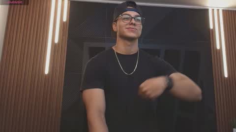 Noah online show from January 14, 2:00 pm