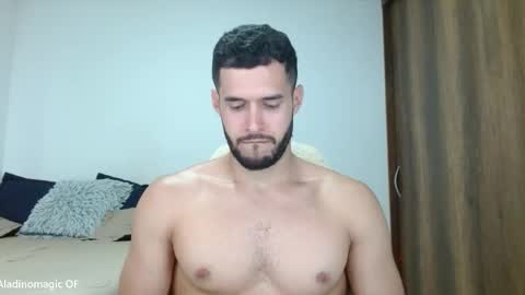 Noah online show from February 25, 5:47 pm